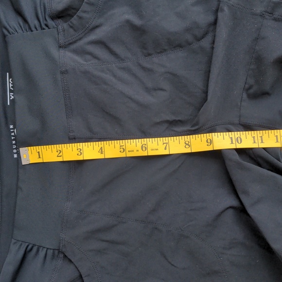 MOUNTAIN HARDWEAR | Dynama 2 Shorts Elastic Waist Pockets, Black, Women's XL - Picture 14 of 15